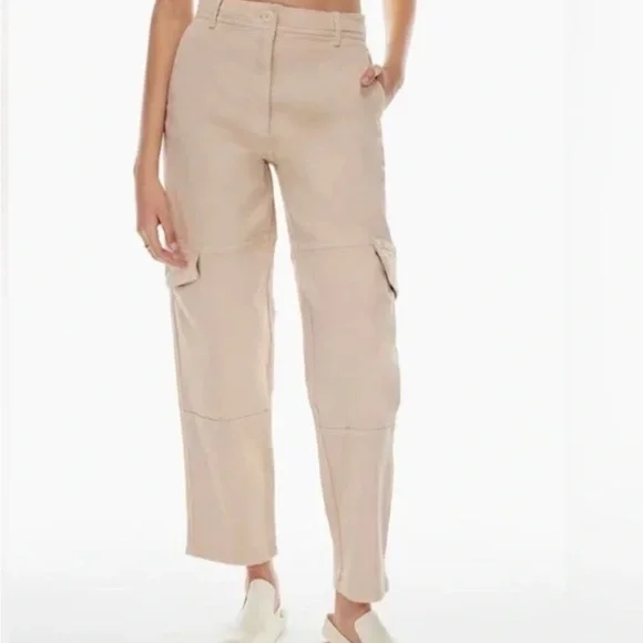 Aritzia Wilfred Free Maeve Cargo Pants - Picture 2 of 5